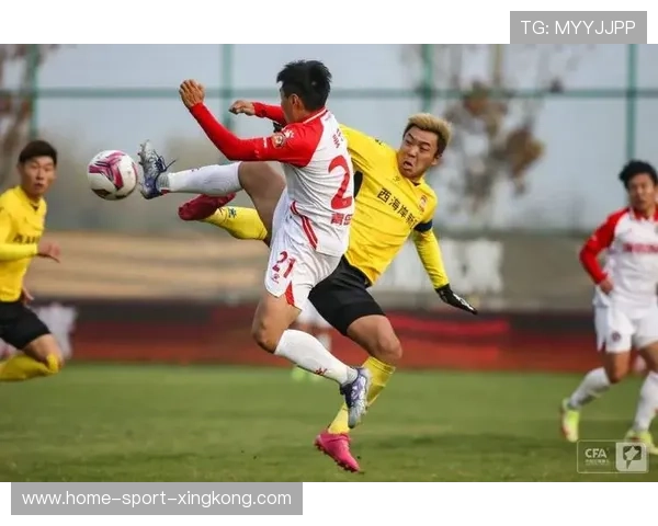 青岛西海岸连环推进压制对手后防 青岛西海岸连环推进压制对手后防