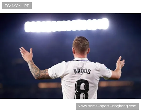 贝林厄姆弧线球破网,皇马士气拉满 贝林厄姆弧线球破网,皇马士气拉满