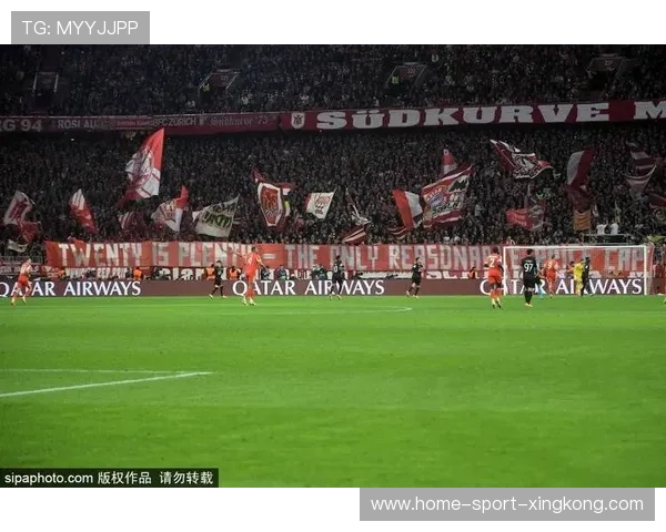 拜仁通过中路连续渗透令人窒息：足球战术的完美展现