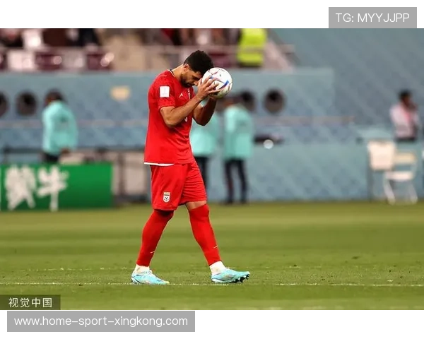 波尔图塔雷米背身做球助攻队友推射成功:控场与装备如何共同成就胜利 波尔图塔雷米背身做球助攻队友推射成功:控场与装备如何共同成就胜利