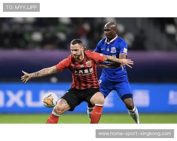 都灵利用远射多次制造门前险情 都灵利用远射多次制造门前险情